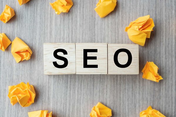 Optimisez votre visibilité en ligne : pourquoi choisir une formation seo sur-mesure?